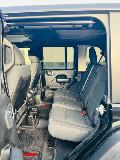 Jeep Wrangler Unlimited RUBICON 3.6-18