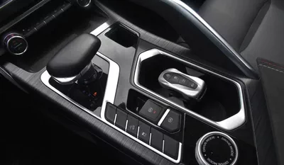 GEELY TUGELLA 2025 | BLACK-7