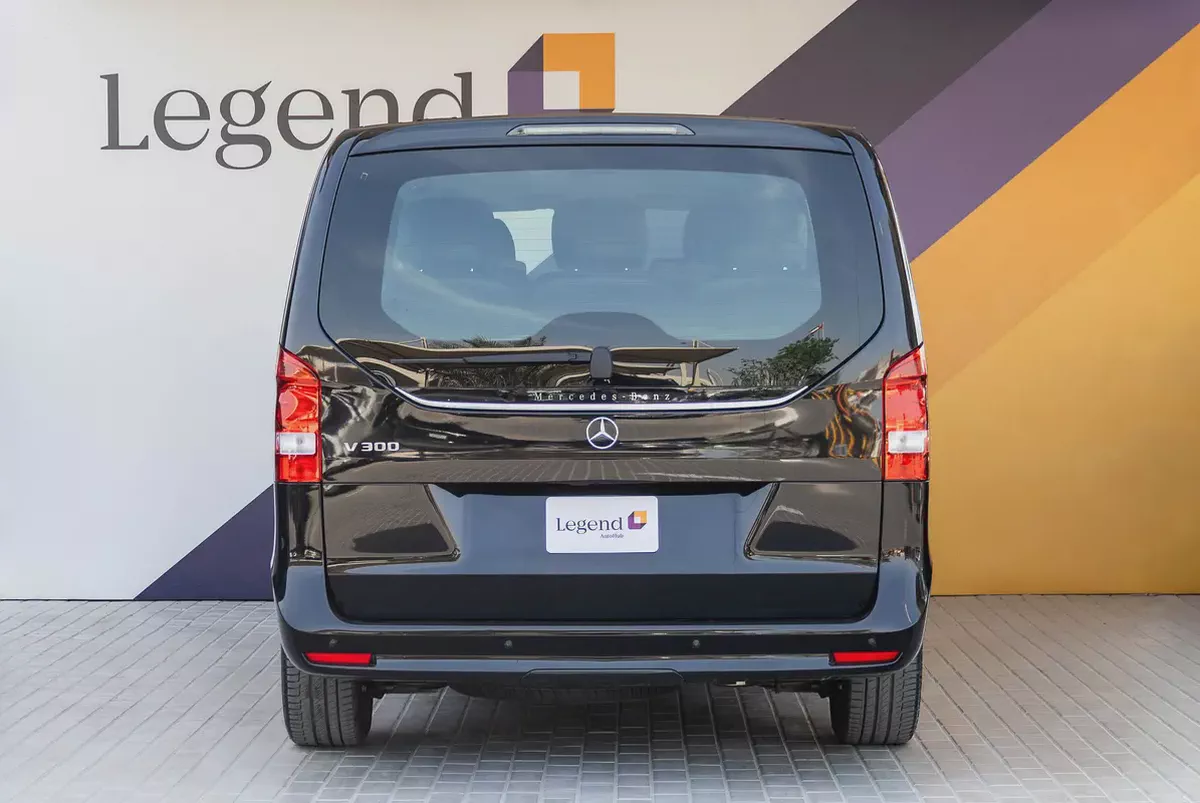 Mercedes Vito Luxury l AED 3,888 Monthly l 3Year Dealership Warranty | Free Courtesy Car Included-4-4