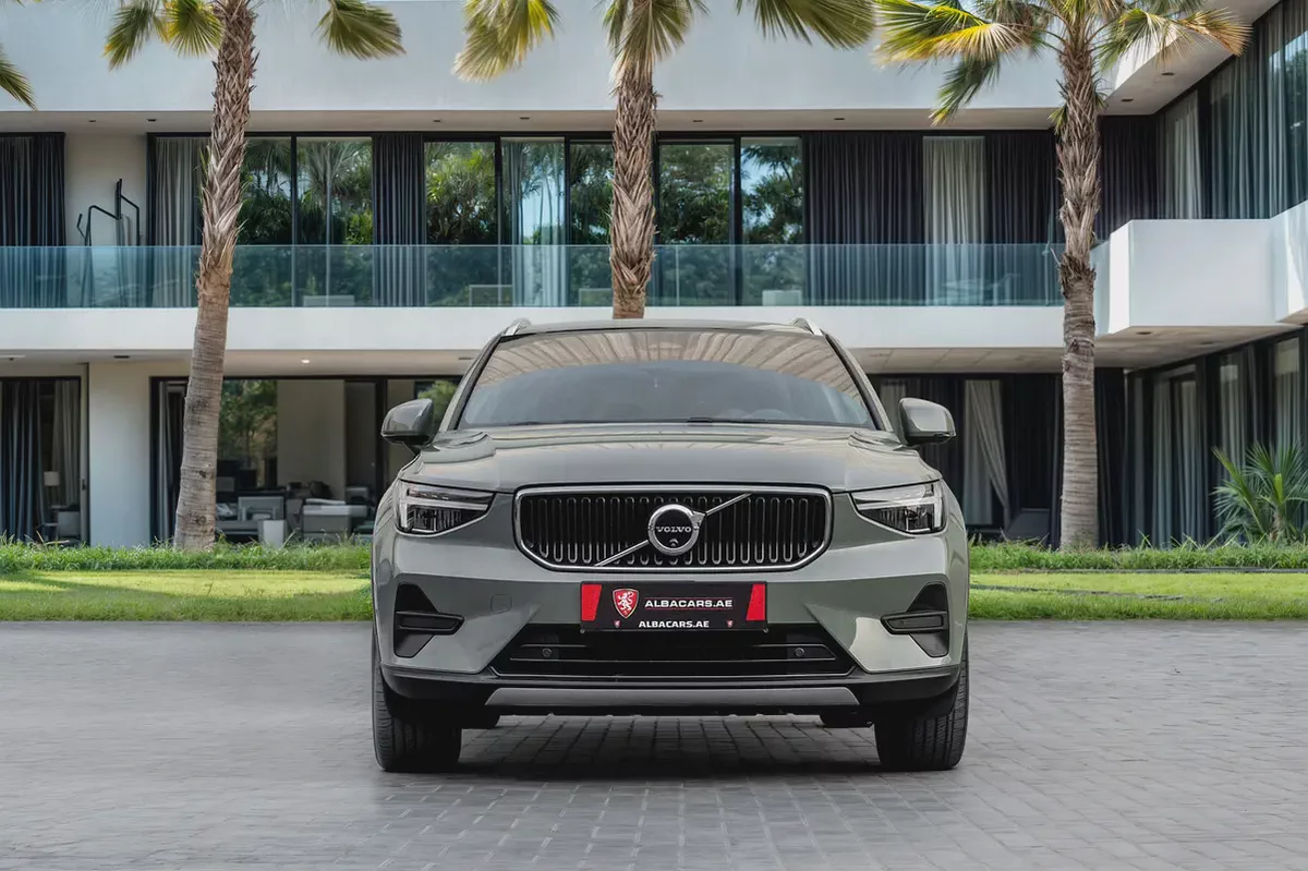 2,253 P.M |  XC40 B4 Core | 0% Downpayment | VOLVO WARRANTY!-3-3
