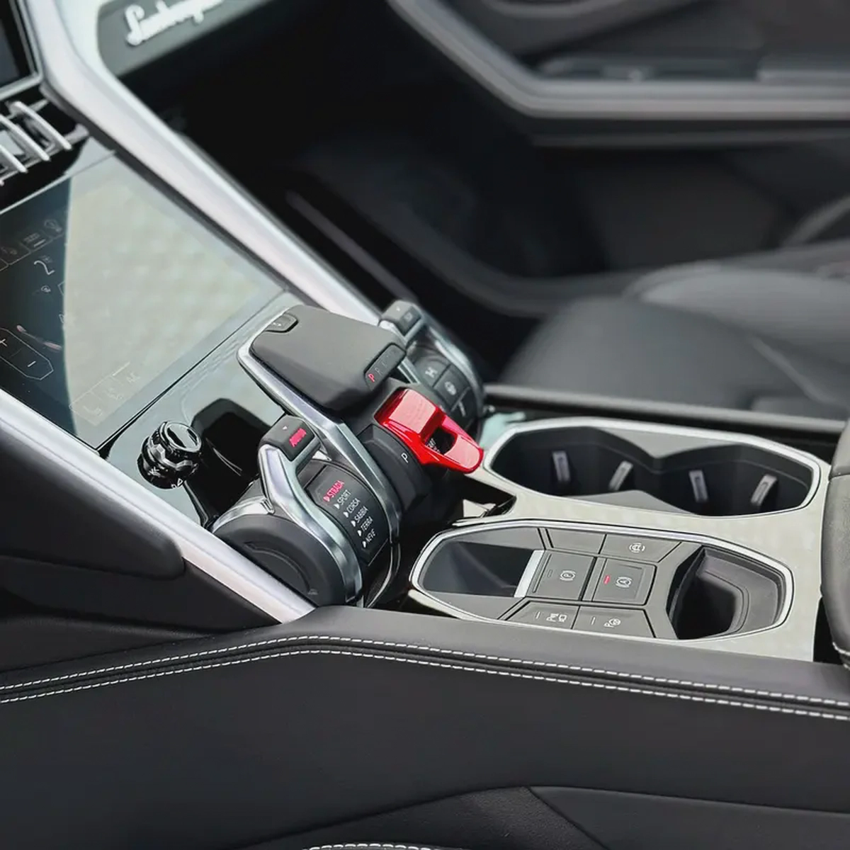 Lamborghini Urus S 2022 GCC Specs - Pristine Condition-12-12