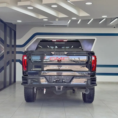 2026 GMC Sierra Denali 2500 HD-4