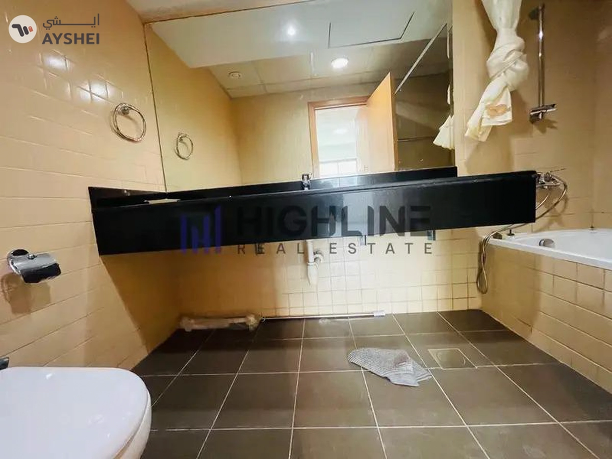 Spacious 2BR + Maids | Vacant On Transfer