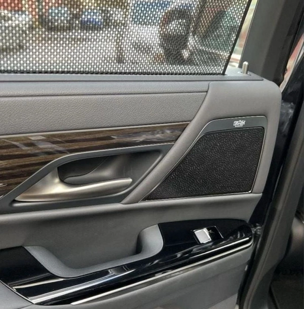 Lexus LX 500 Signature 7 Seats Turbo Diesel 3.3L