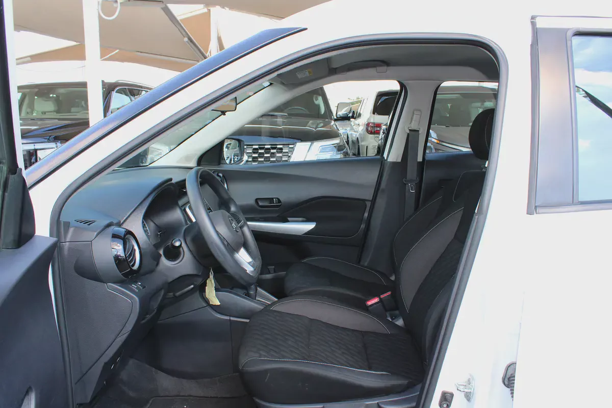 Nissan Kicks 2022 SV GCC Specs - Excellent Condition-6-6