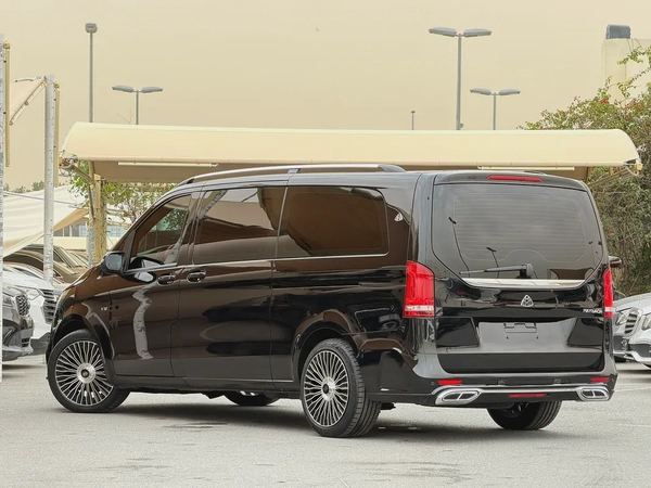 Mercedes-Benz V-Class V250 GCC 2020 Full Maybach Kit