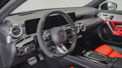2025 Mercedes-Benz A 35 AMG 4MATIC | GCC Specs |Mercedes-Benz Active Warranty December 2029-3