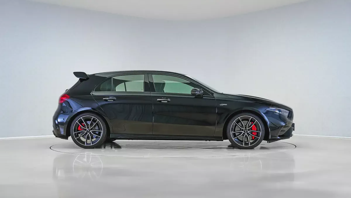2025 Mercedes-Benz A 35 AMG 4MATIC | GCC Specs |Mercedes-Benz Active Warranty December 2029-2-2