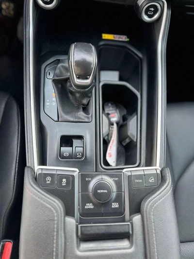 Toyota Grand Highlander -13