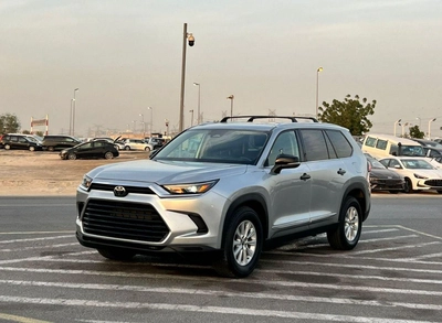 Toyota Grand Highlander -1