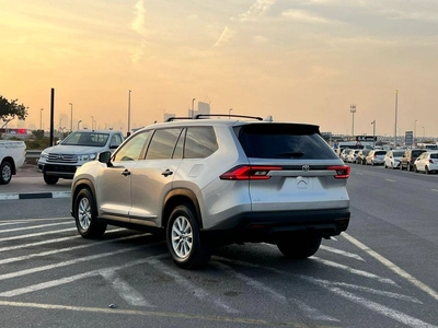 Toyota Grand Highlander -5