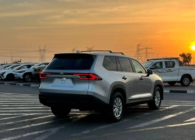 Toyota Grand Highlander -6