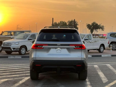 Toyota Grand Highlander -7