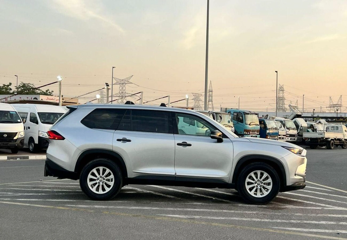 Toyota Grand Highlander -4-0