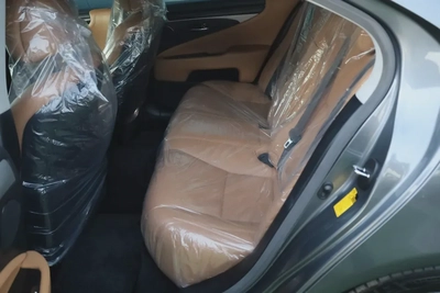 Used Lexus LS 460 4 door 4.6L SWB 2014-8