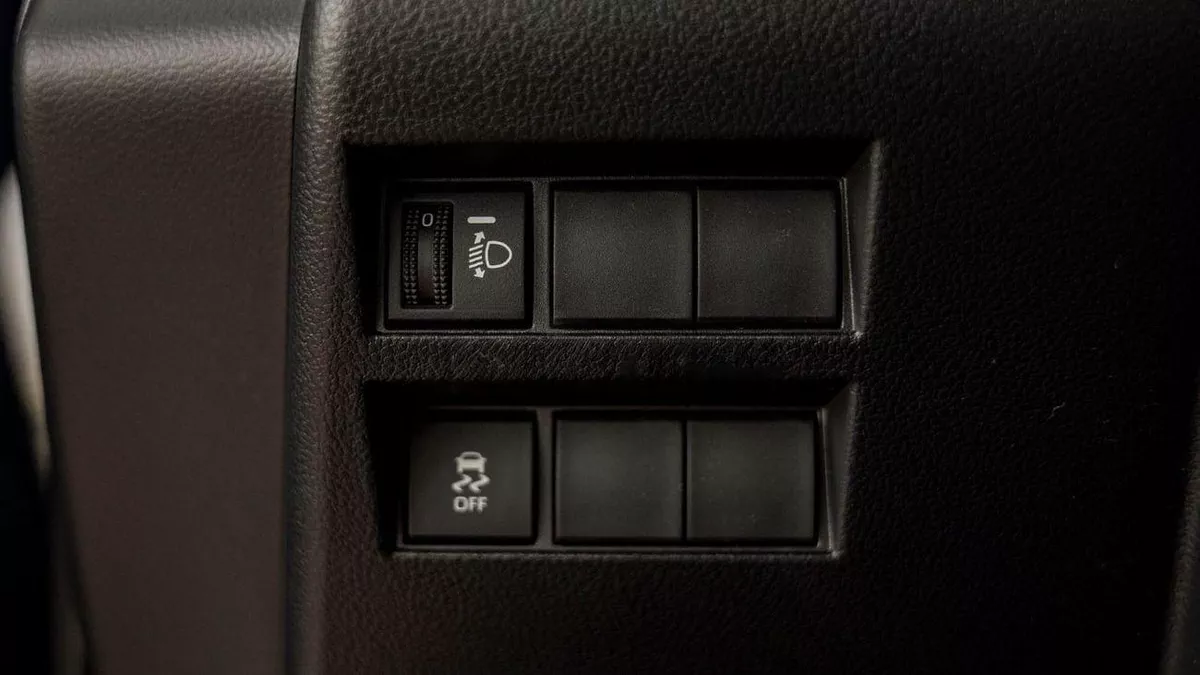 Toyota Land Cruiser GXR LC GXR 3.3D\(LHD) TOYOTA LAND CRUISER LC300 GXR 3.3D AT MY2025 – BLACK-21-0