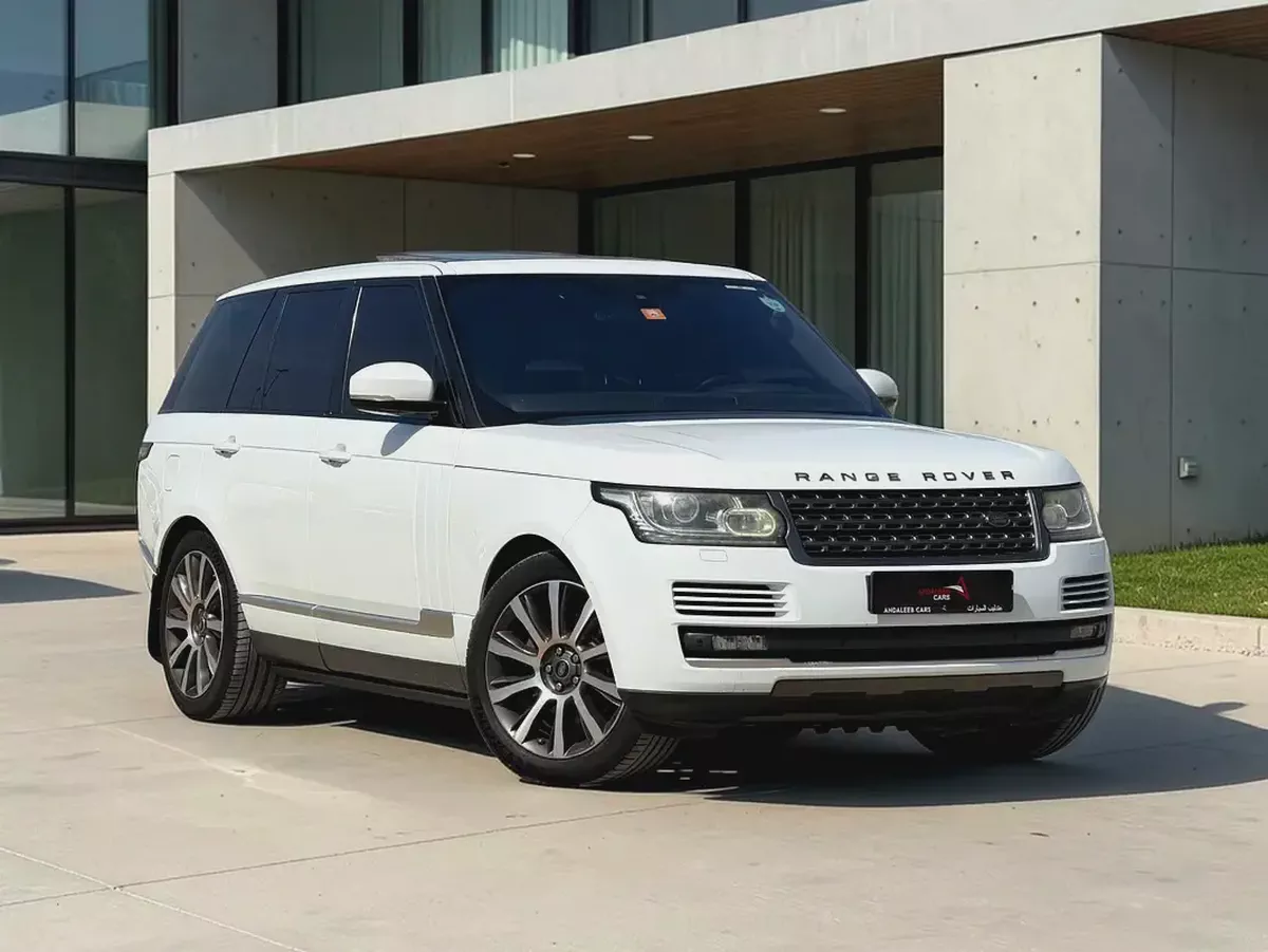 RANGE ROVER HSE | 5.0L V8 | 4WD | GCC SPECS | 2016-2-2