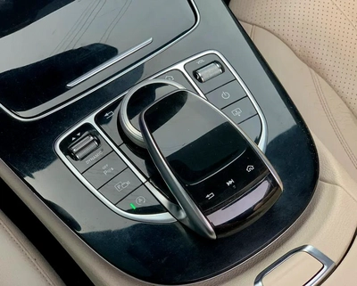 Mercedes-Benz E-Class E 300-5