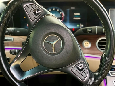 Mercedes-Benz E-Class E 300-8