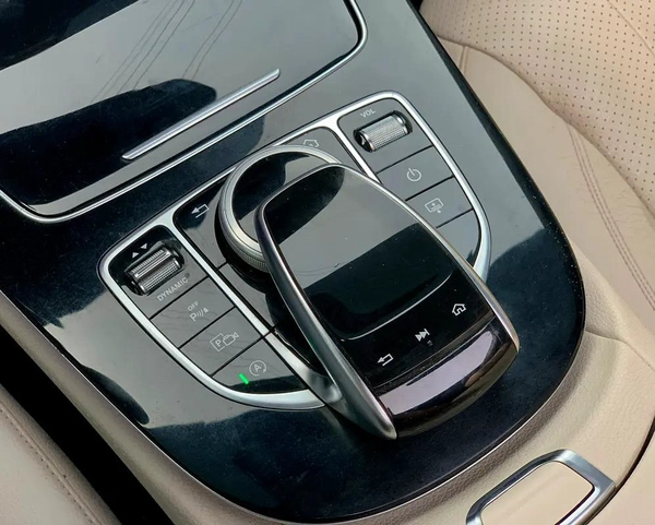 Mercedes-Benz E-Class E 300