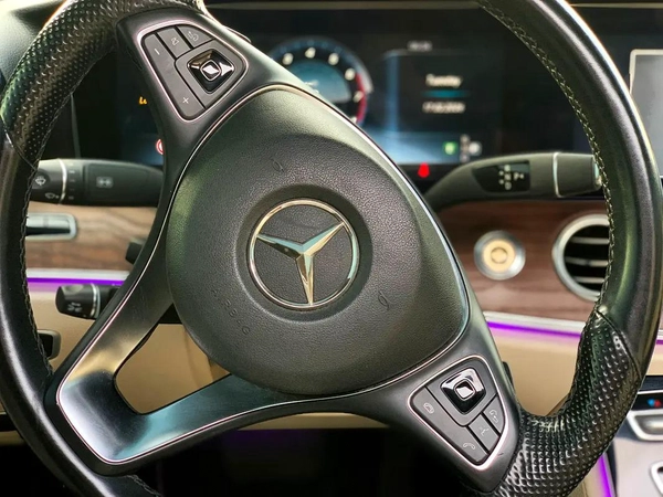 Mercedes-Benz E-Class E 300
