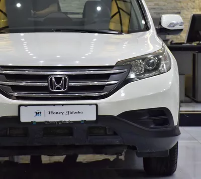 Honda CR-V ( 2013 Model ) in White Color GCC Specs-2