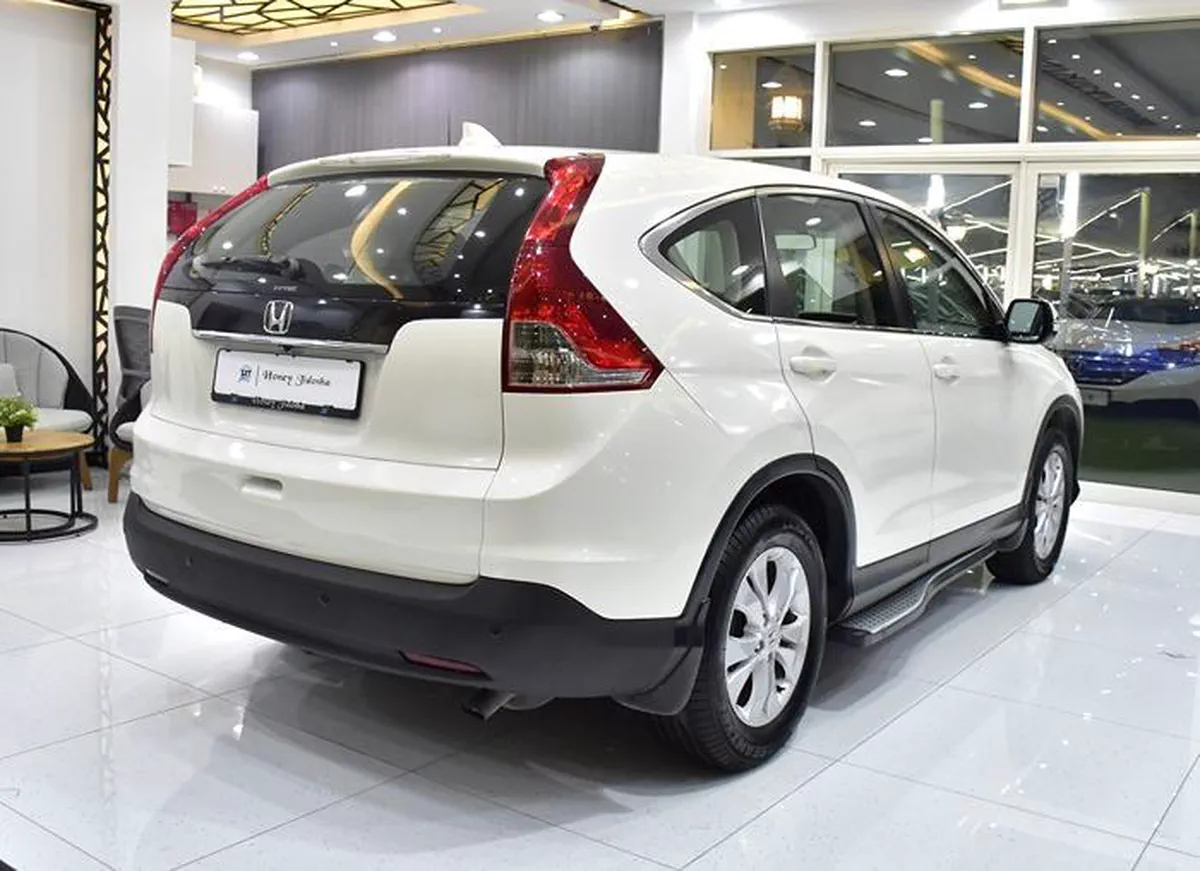 Honda CR-V ( 2013 Model ) in White Color GCC Specs-3-3