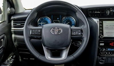 Toyota Fortuner Toyota Fortuner 2.4L Diesel AT MY2024-15