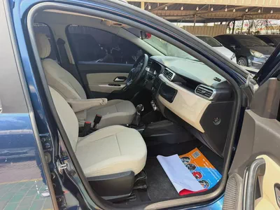RENAULT DUSTER 2019-6