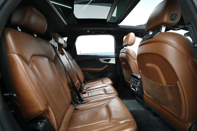 GCC | Audi Q7 | 7 Seater | 2,400 Monthly | Free Insurance and Registration-5
