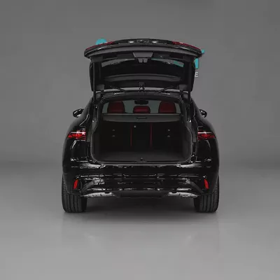 AED 3,449 P.M • 0% Downpayment • F-Pace R-Dynamic SE • Agency Warranty and Service Package-4