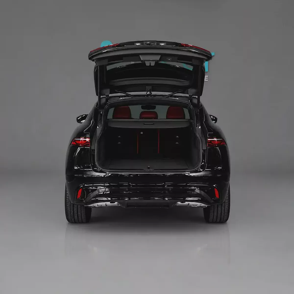 AED 3,449 P.M • 0% Downpayment • F-Pace R-Dynamic SE • Agency Warranty and Service Package-4-4