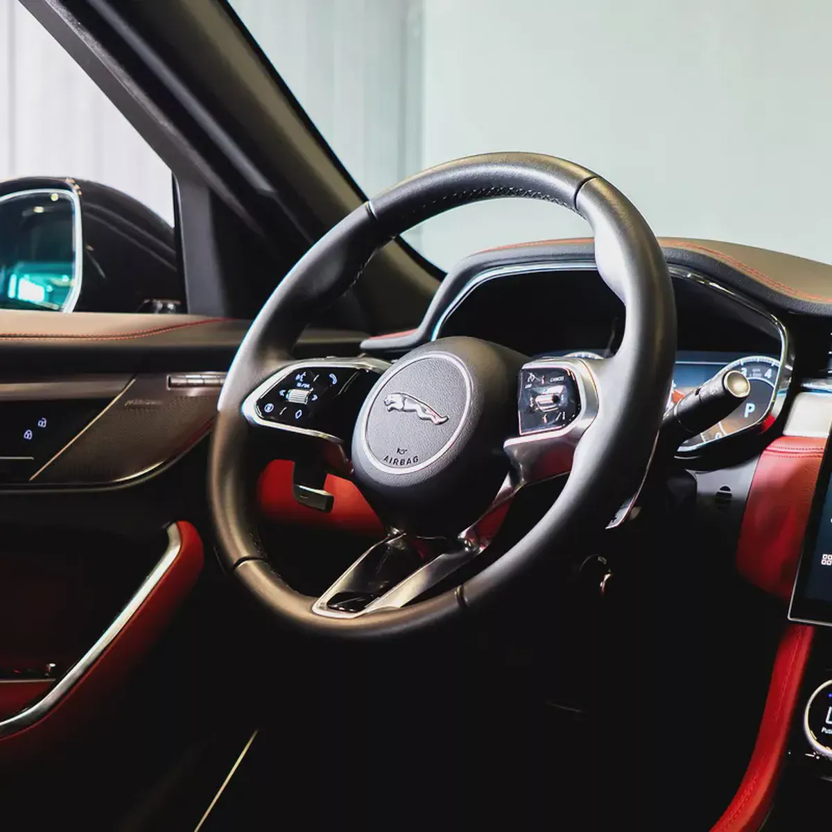 AED 3,449 P.M • 0% Downpayment • F-Pace R-Dynamic SE • Agency Warranty and Service Package-8-8