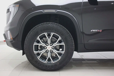 2025 GMC Acadia AT4 - GCC Specs - Brand New!-5