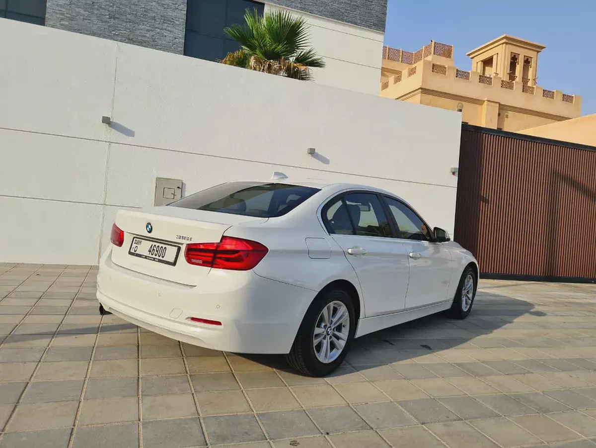 2017 BMW 318i-Excellent condition-Bank Finance Available-5-5