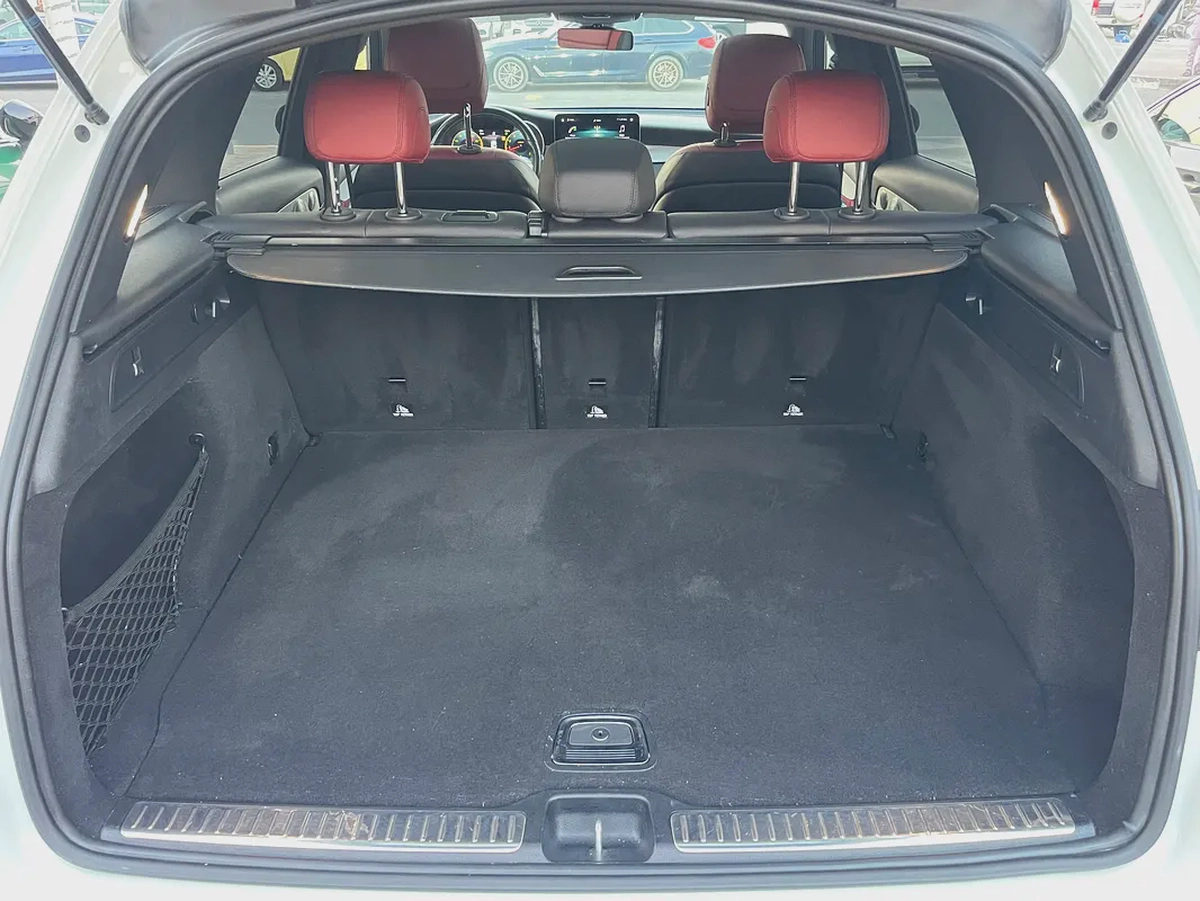 MERCEDES-BENZ - GLC300 - 2021 - V4 - 2,0L - BY TURBO - AMERICAN SPECS VERY GOOD CONDITION