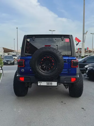 Wrangler Gcc specs in amazing condition with extra modifications-2