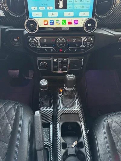 Wrangler Gcc specs in amazing condition with extra modifications-7