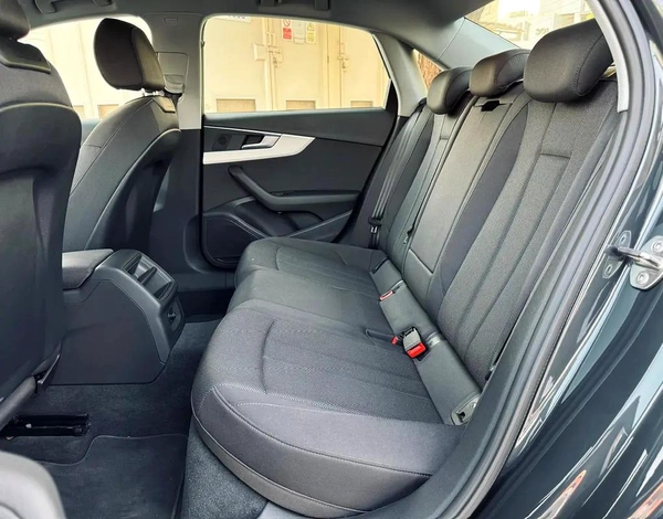 AUDI A4 TFSI - 2021 - ONLY 20113KM - SUPER CLEAN CAR FRESH JAPAN IMPORT