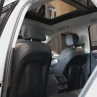 AED 1,724 p.m • 0% Downpayment • Audi Q5 45TFSI S-Line • 1 Year Warranty-14