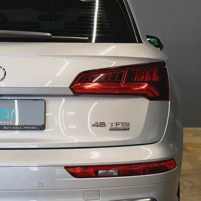 AED 1,724 p.m • 0% Downpayment • Audi Q5 45TFSI S-Line • 1 Year Warranty-6