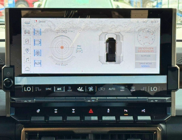 GMC Hummer EV PICKUP / 1.5L ELECTRIC / 360* CAMERA / PANORAMIC ROOF (CODE # 69056)