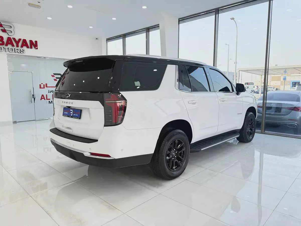 شيفروليه تاهو ال اس عليها كت BH Edition ابيض / زعفراني خليجي Chevrolet Tahoe LS 2025 GCC Specs-3-3