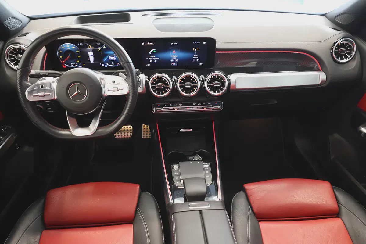 2023 Mercedes-Benz GLB 250 4MATIC | GCC Specs | Low Mileage 46000km-UNDER WARRANTY  SERVICE-10-10