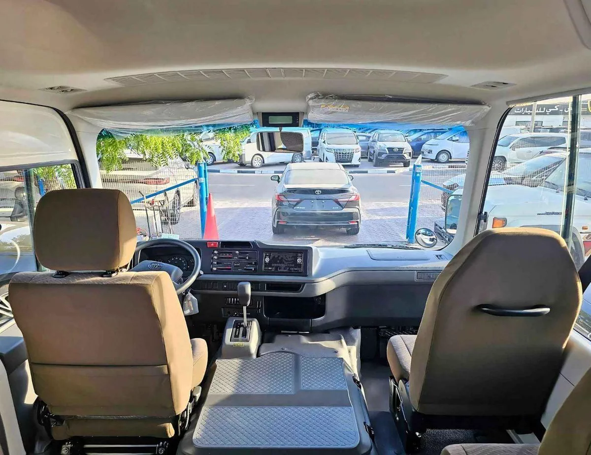 Toyota Coaster 23 SEATER || 2.8L DIESEL A/T | AUTO DOOR | HLF LUGGAGE RACK | PWR WINDOWS (CODE # COD28B)-8-0