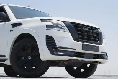 Nissan Armada Platinum 2020 - American Specs-2