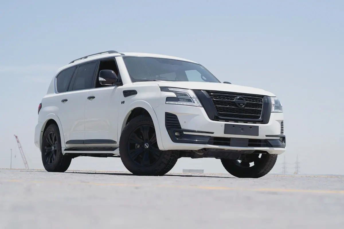 Nissan Armada Platinum 2020 - American Specs-1-1