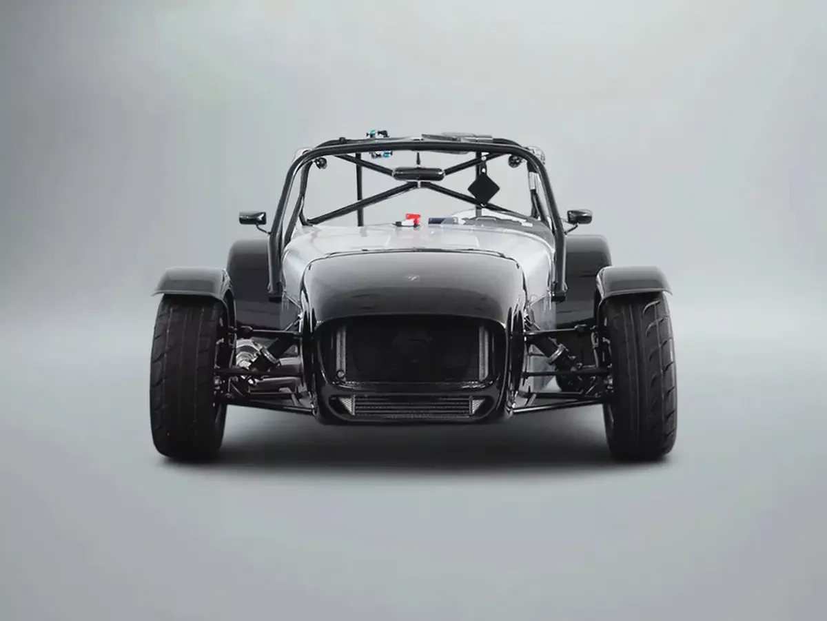 2025 Caterham 420 Race Car / Caterham Race Series inc. 14 Races + Spares Pack Racing License-2-2