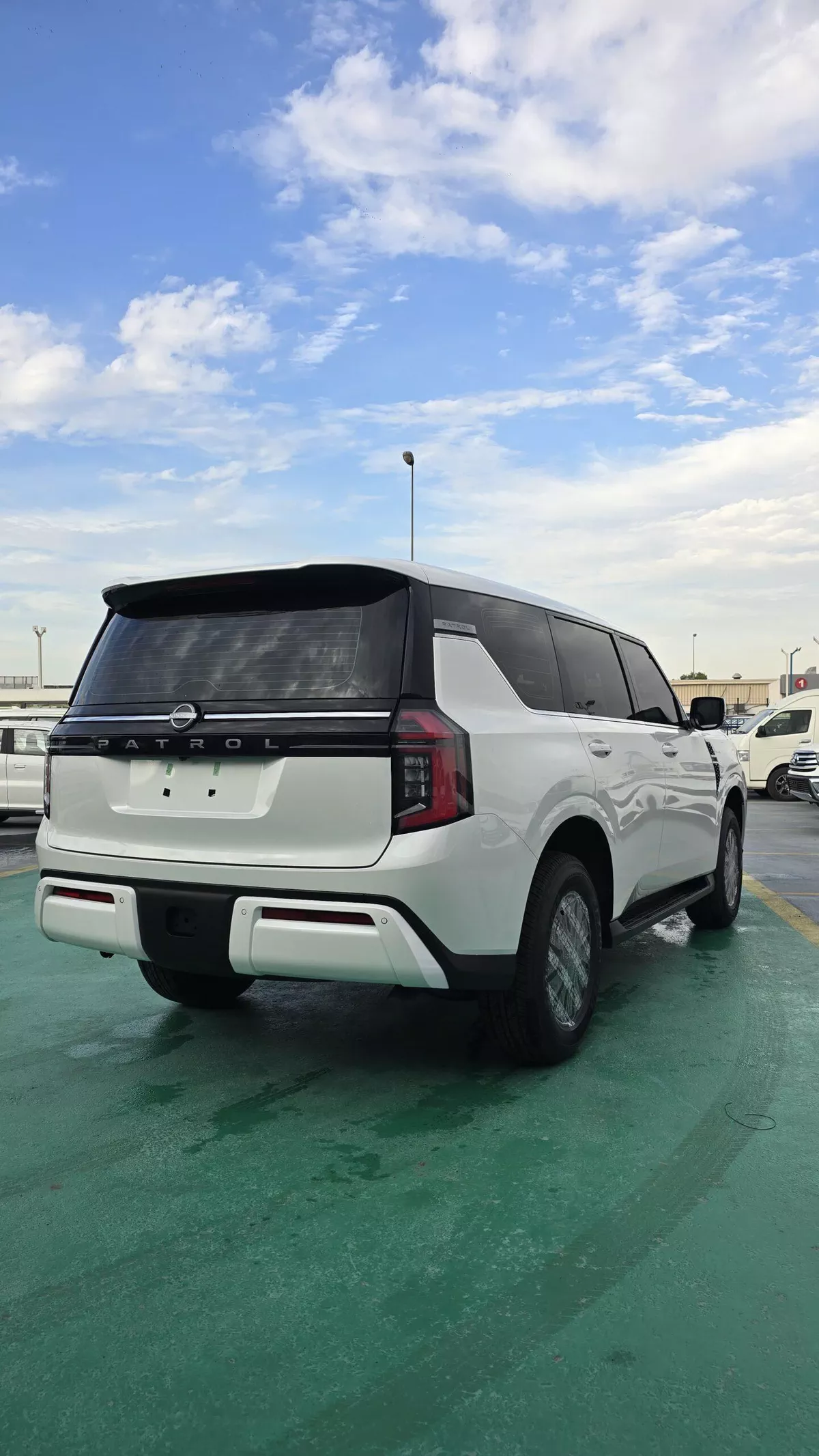 NISSAN PATROL SE 3.8L V6 PETROL 2026 – FULL OPTION-5-5