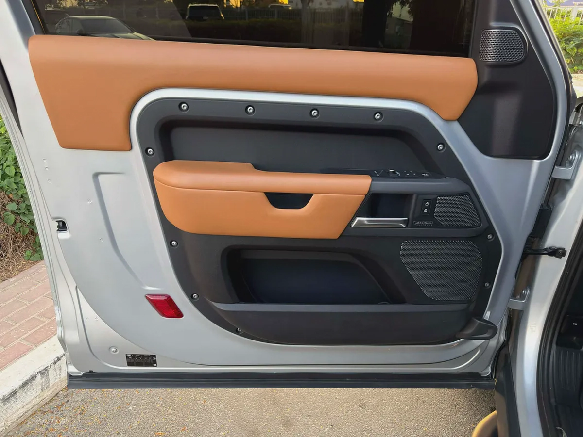 **2021**GCC SPEC KHAN EDITION LESS KM UNDER WARRANTY-7-7